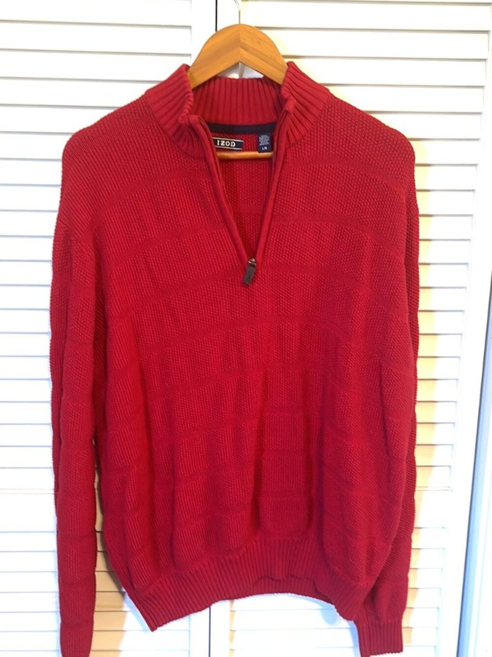 Women’s Red 1/4 zip IZOD knit sweater size L